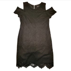 Sharagano Lace Dress Size 14 Black Overlay Cold Shoulder Sheath w/ Scalloped Hem